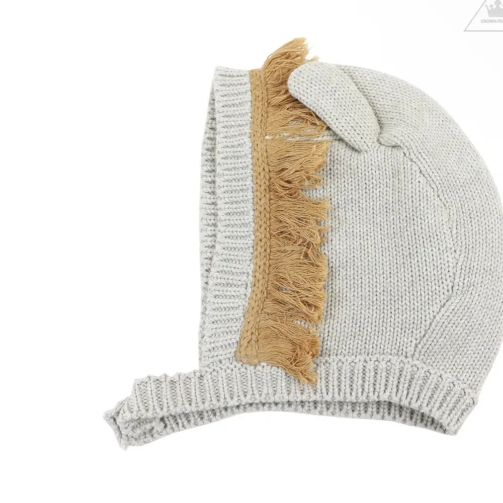 Stella McCartney Kids Beige Knit Hat Unisex. Cute ears.